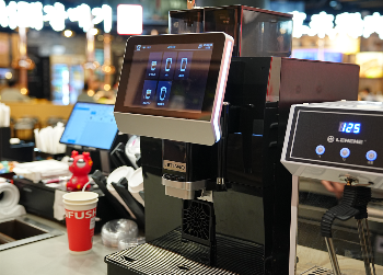 Jetinno技諾JL33智能全自動(dòng)咖啡機(jī)如何定義外賣咖啡高效運(yùn)營新標(biāo)準(zhǔn)